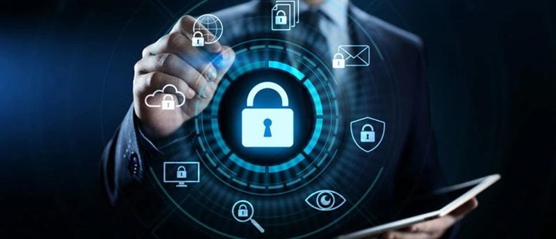 Người dùng có quyền kiểm tra và cập nhật thông tin cá nhân
